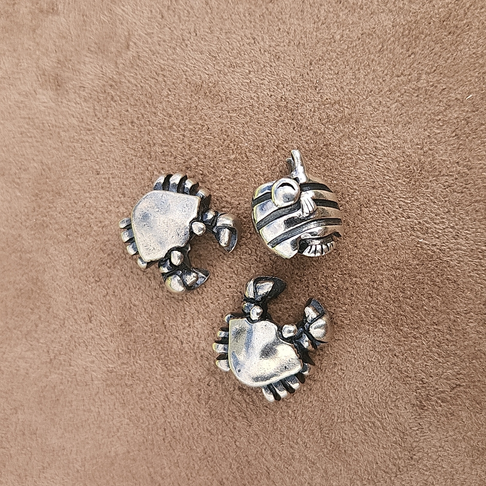 2 Trollbeads Crabs and 1 Ohm Beads Fish Retired